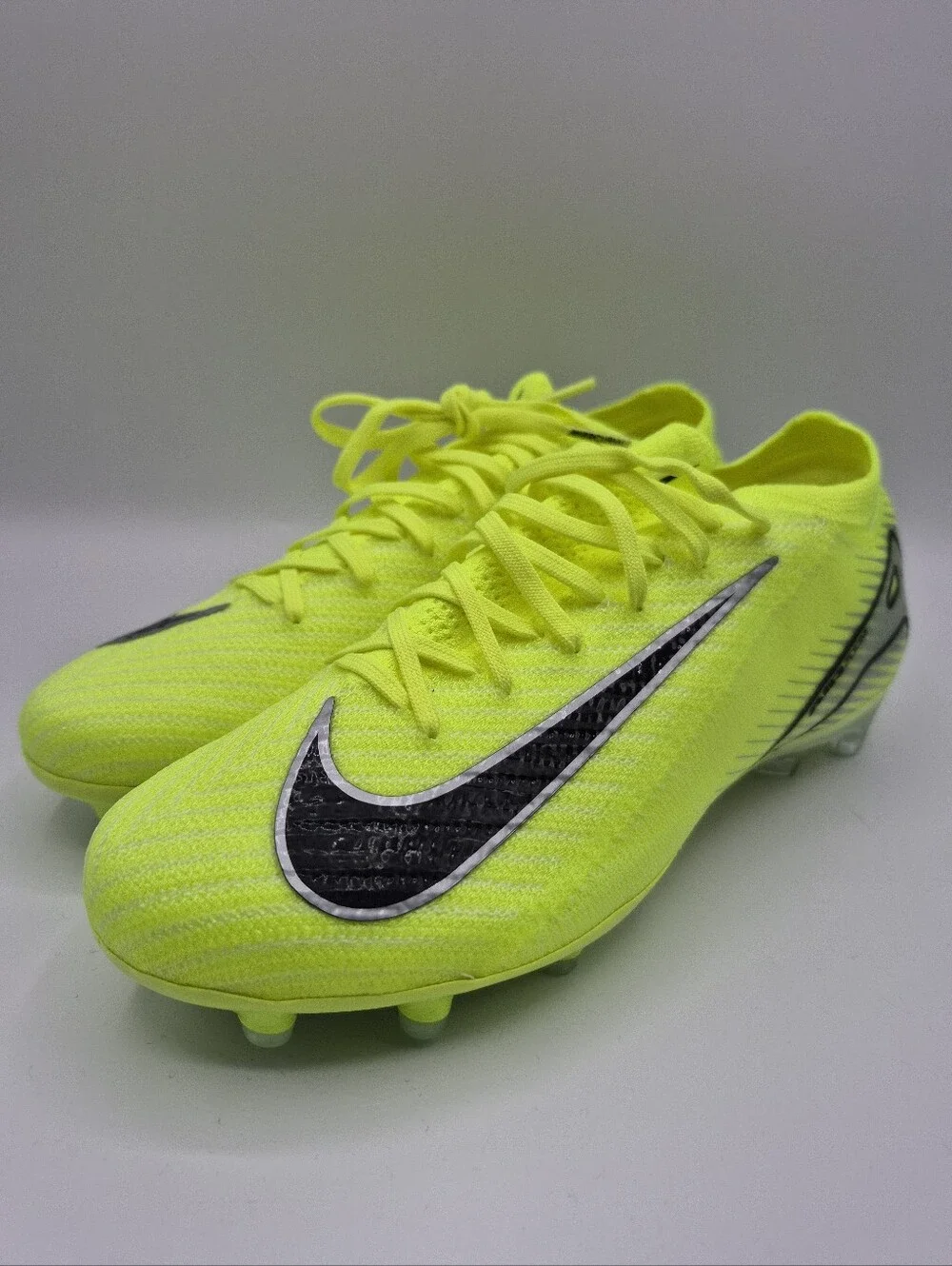 Nike Mercurial Vapor 16 Elite FG Men’s Size 4 Soccer Cleats Mad Voltage Bosnia